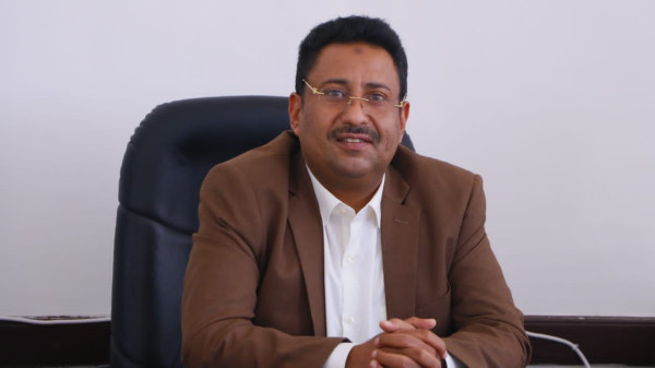 الأستاذ سليم الابيض