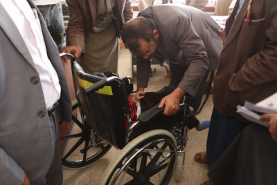 صندوق رعاية وتأهيل المعاقين يدشن مشروع صرف أجهزة ...